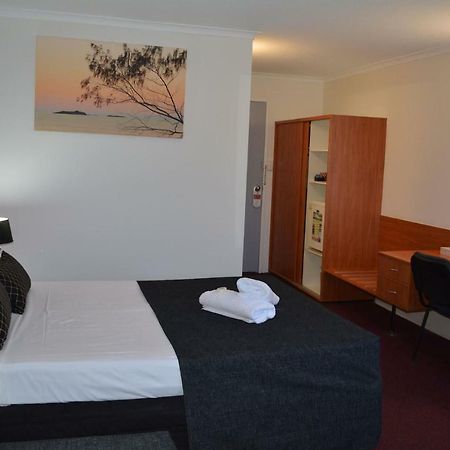 Hampton Villa Motel Rockhampton Exterior foto