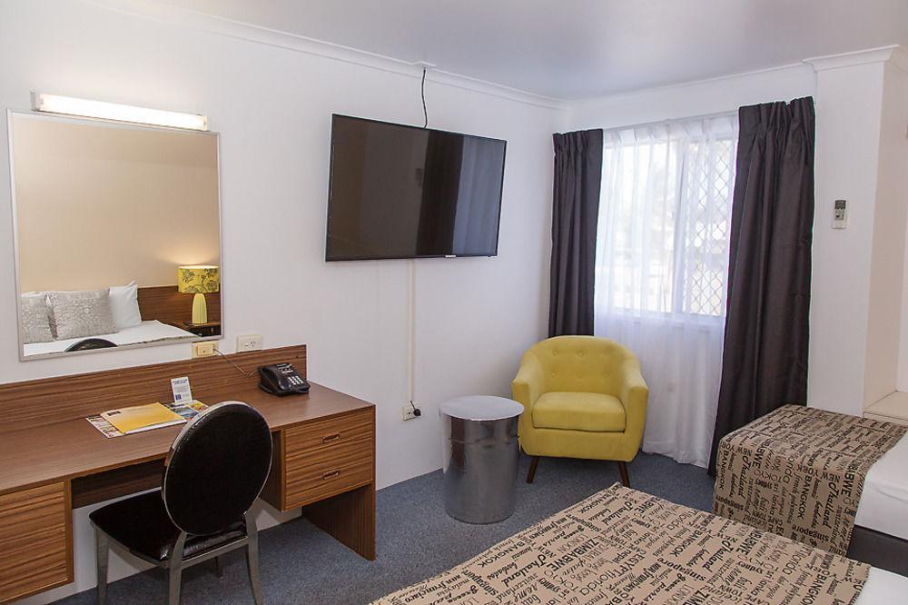 Hampton Villa Motel Rockhampton Exterior foto